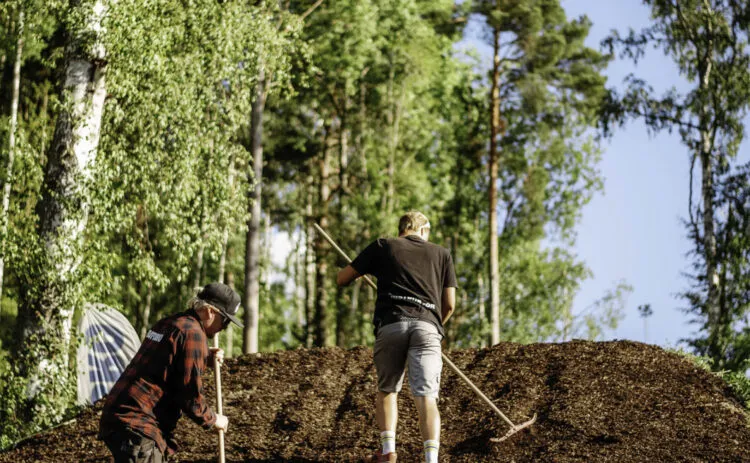 Flottsbro Bikepark webb 0170 2379x1350 c center