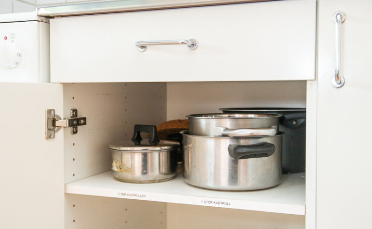 Bild på köksutrustning på Flottsbro nära stockholm
