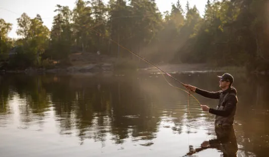 MH1 3898 2379x1350 c center