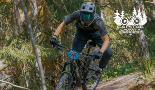 Flottsbro 21 2379x1350 c center